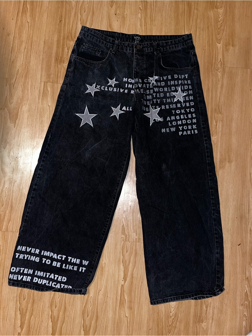 Graphic street style black Wide-Leg Jeans waist 36 boohoo men’s